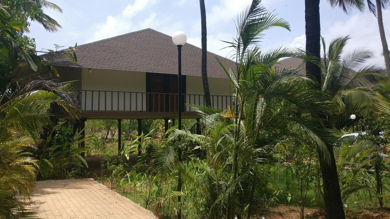 Exotica Beach Retreats Дивеагар Экстерьер фото